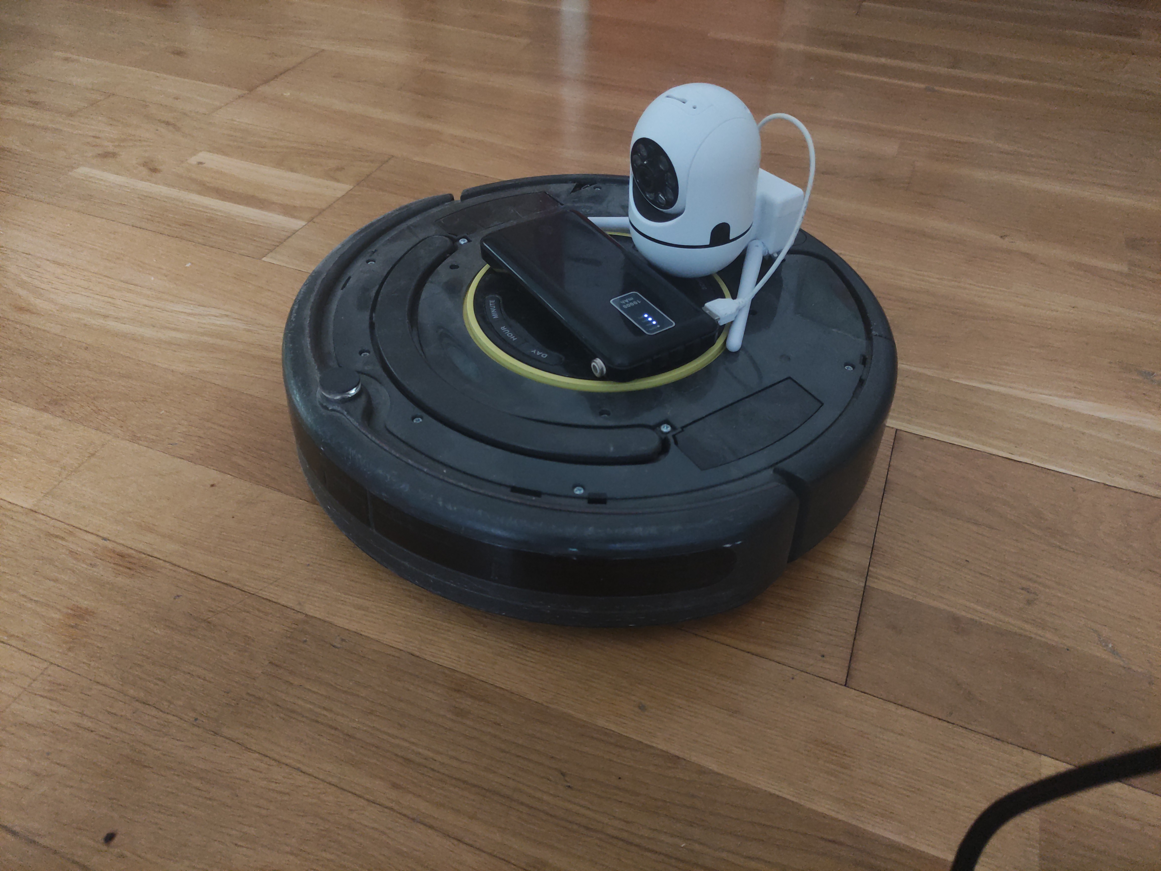 Roomba 620 customized